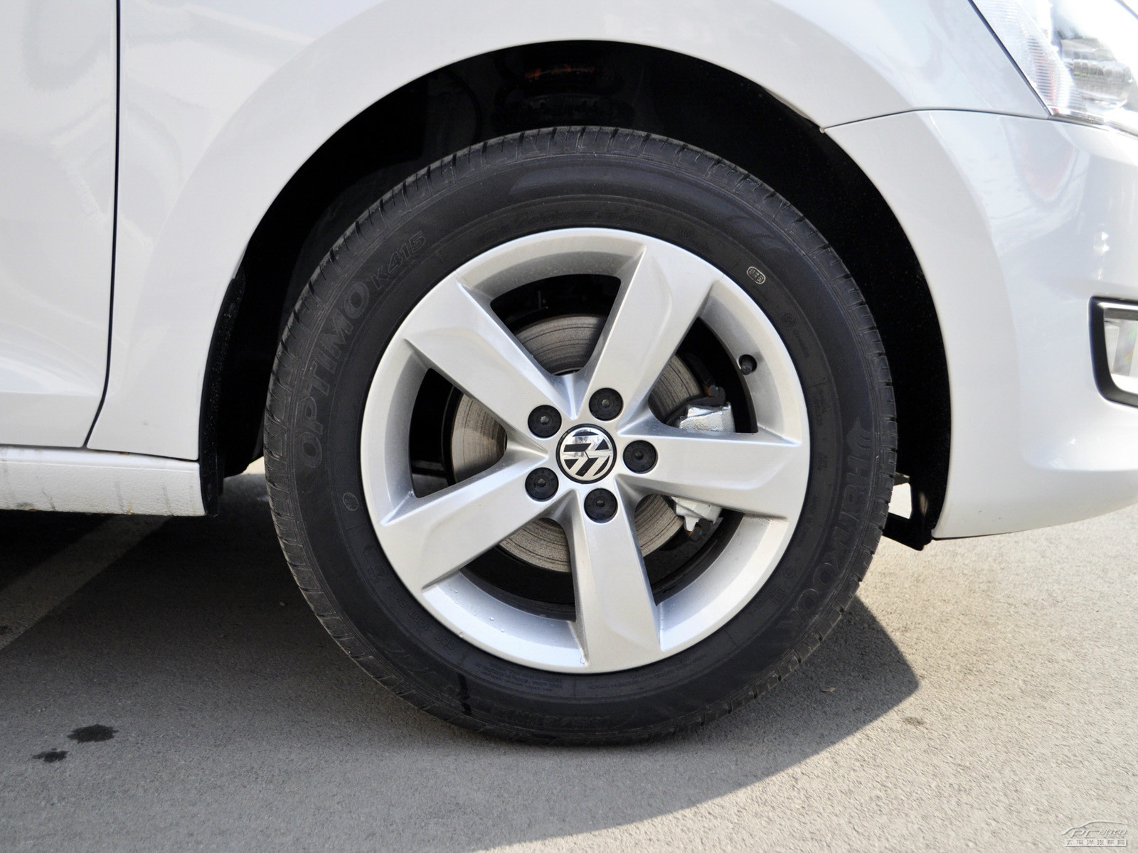 桑塔納細(xì)節(jié)高清大圖