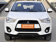 2013款 1.6L 手動(dòng)兩驅(qū)標(biāo)準(zhǔn)版 2013款 1.6L 手動(dòng)兩驅(qū)標(biāo)準(zhǔn)版