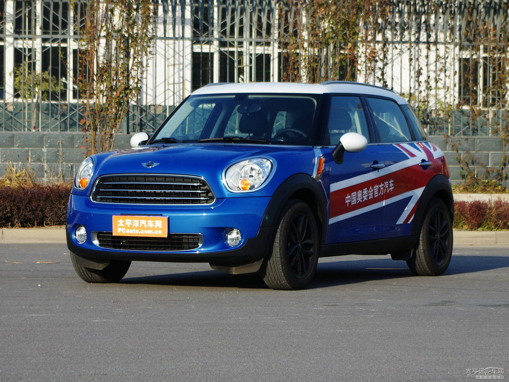 {(ln)ɫMINI COUNTRYMAN܇(ch)^^DƬ