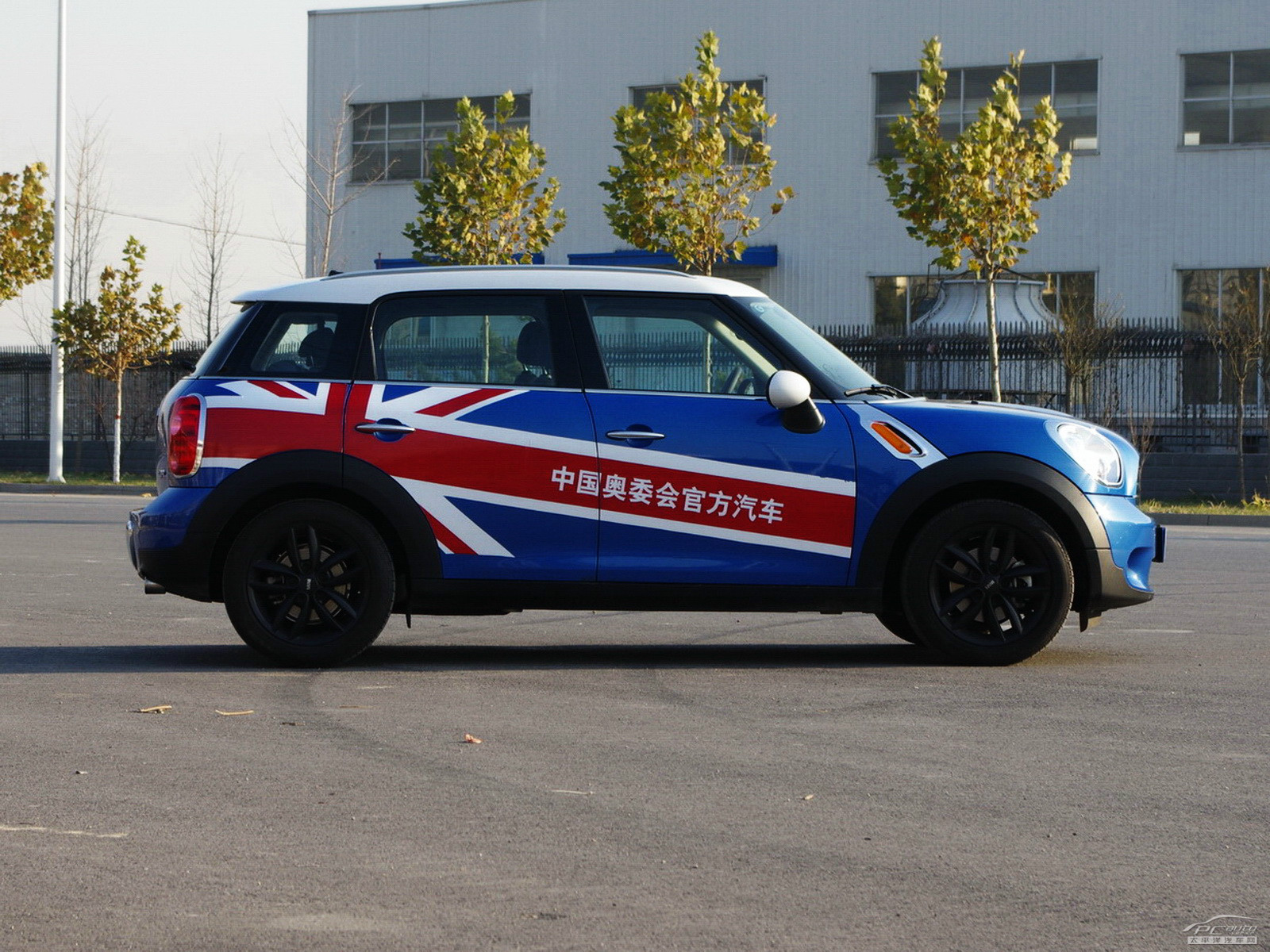 MINI COUNTRYMAN外觀高清大圖