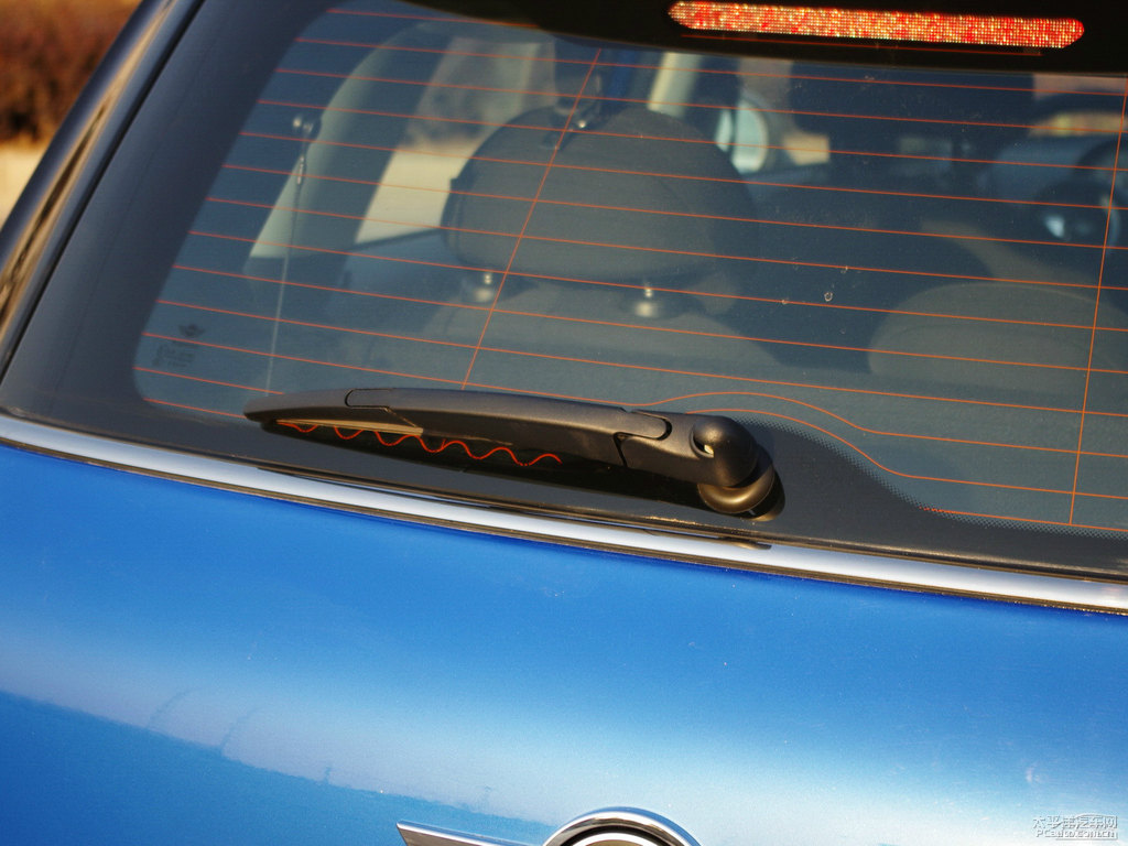 {(ln)ɫMINI COUNTRYMAN܇β^DƬ