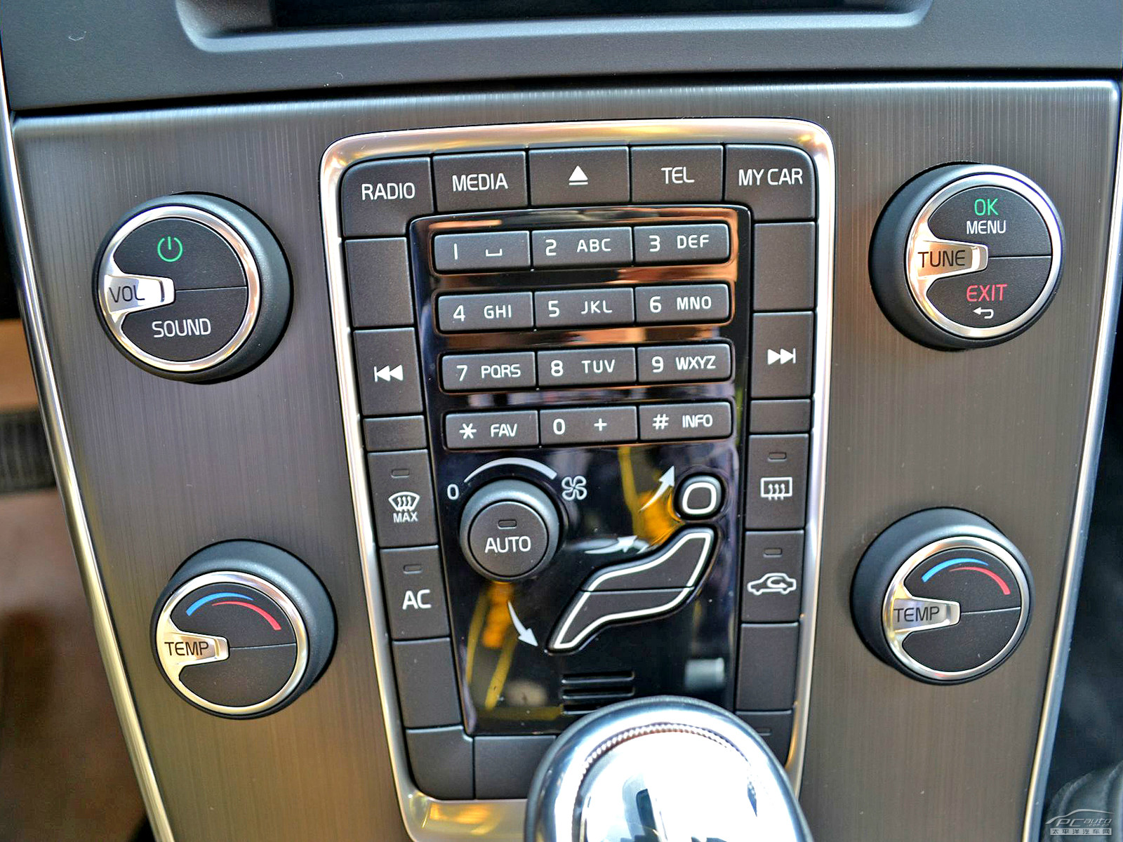 沃爾沃S60(進(jìn)口)內(nèi)飾高清大圖