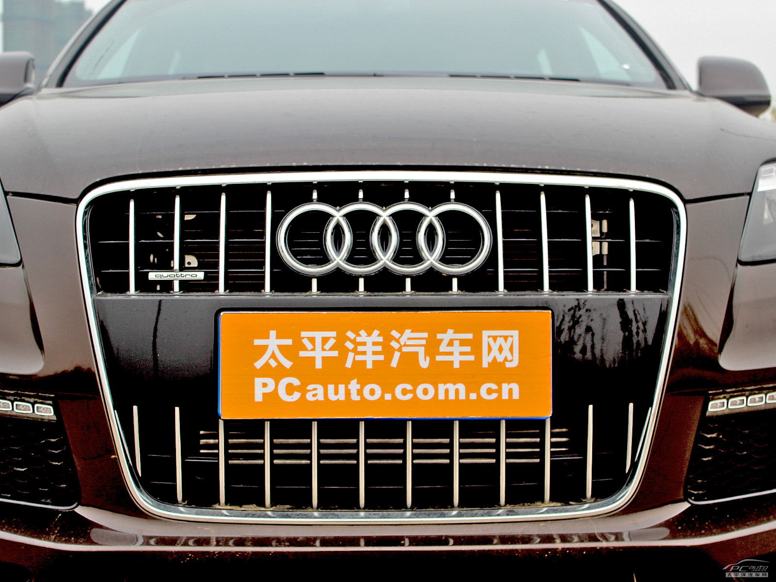 奧迪Q7外觀高清大圖