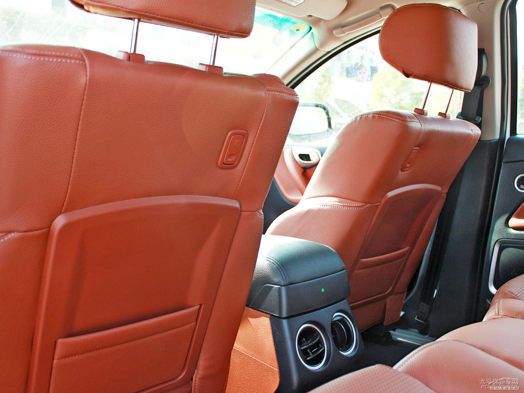 ɰ׼{ǽݴ7 SUV΃(ni)DƬ