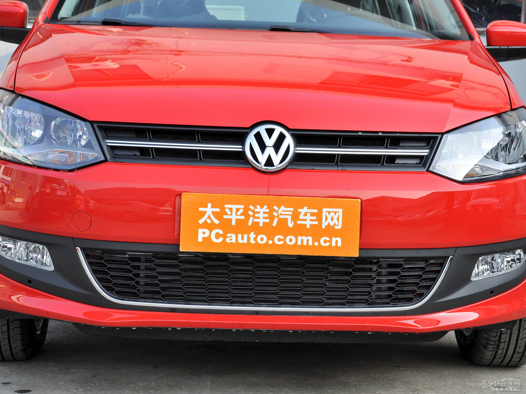風(fēng)格紅大眾Polo車頭外觀圖片