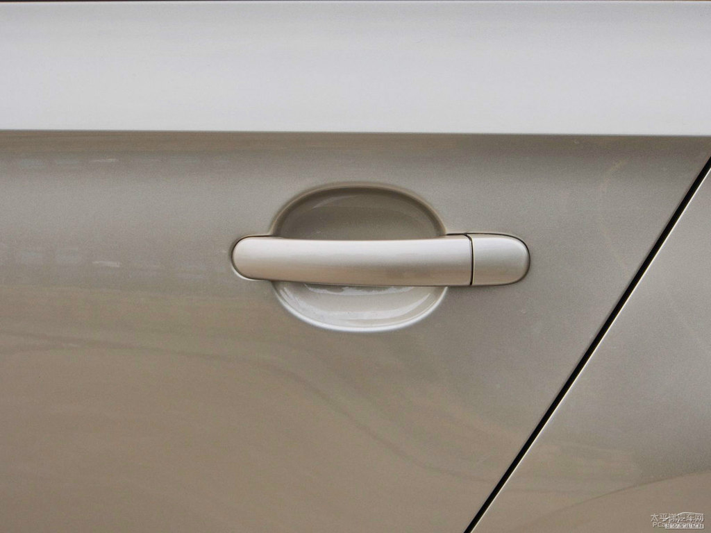 幸運金桑塔納車身外觀圖片