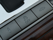 2012款 3.0L 精英定制型(汽油版) 2012款 3.0L 精英定制型(汽油版)