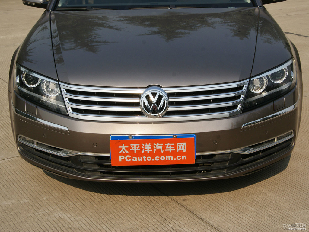 xv^DƬ