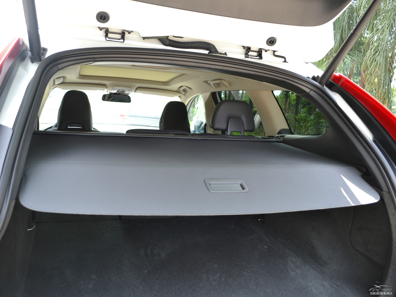 沃爾沃XC60(進(jìn)口)空間高清大圖