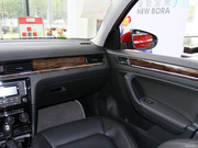 2013款 1.6L 自動 豪華型 2013款 1.6L 自動 豪華型