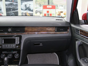 2013款 1.6L 自動 豪華型 2013款 1.6L 自動 豪華型