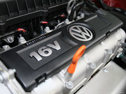 2013款 1.6L 自動 豪華型 2013款 1.6L 自動 豪華型