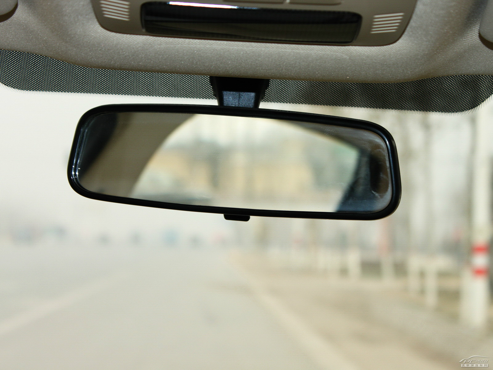 駿捷FSV內(nèi)飾高清大圖