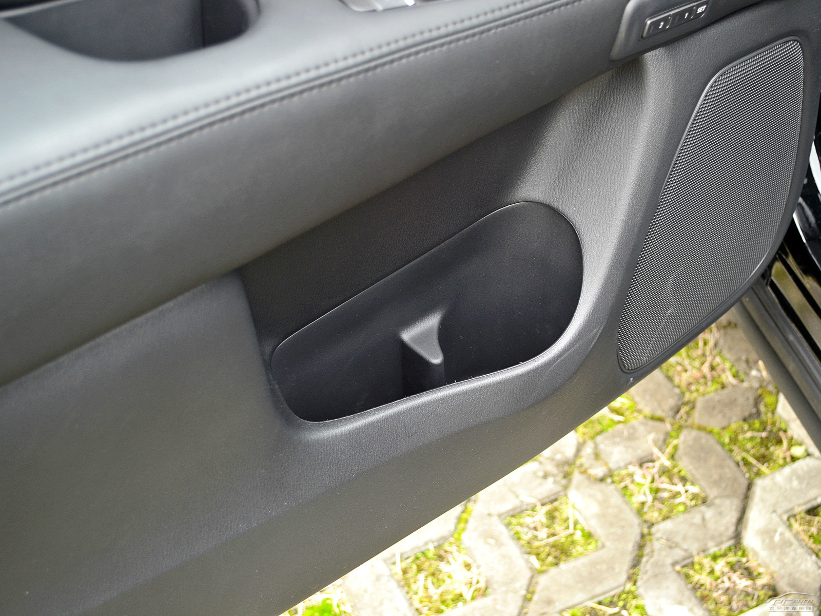 英菲尼迪JX空間高清大圖