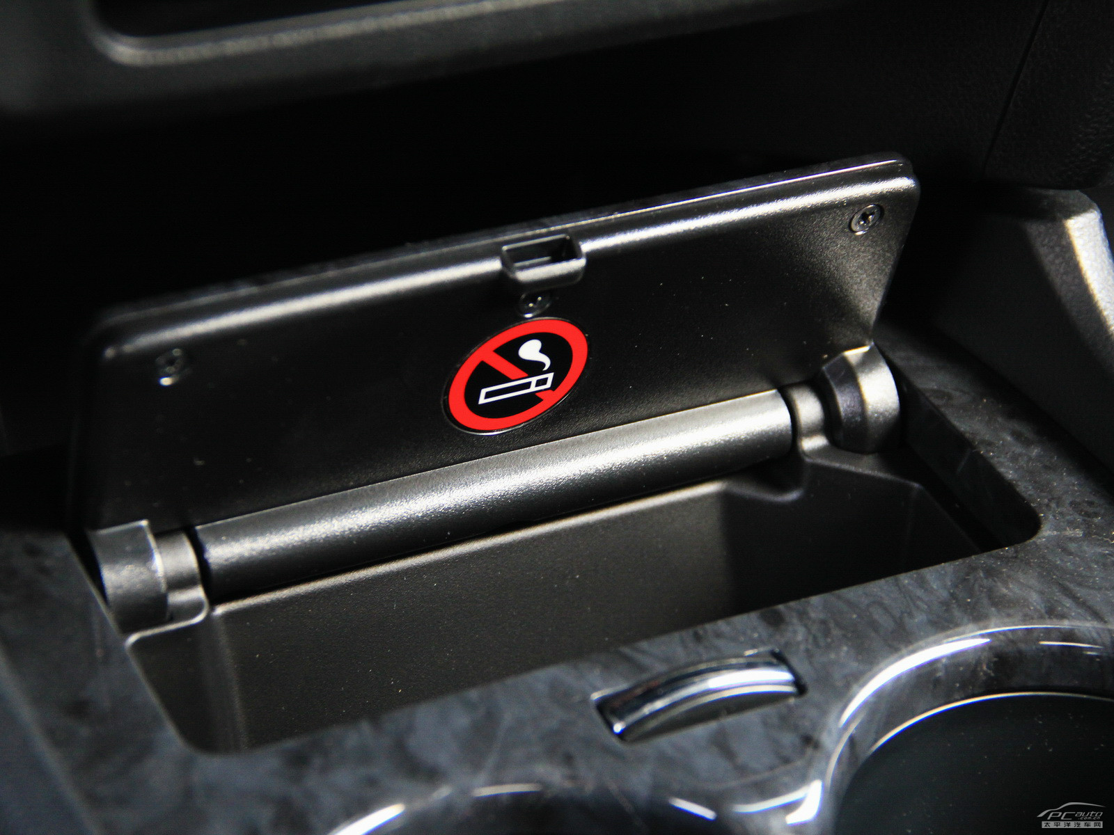 本田Insight空間高清大圖