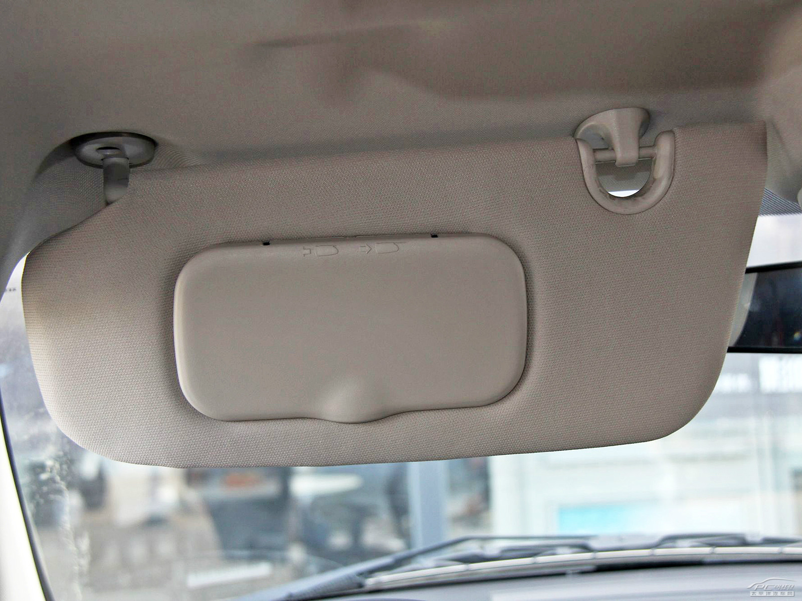 指南者(進(jìn)口)內(nèi)飾高清大圖