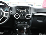 2012 3.6L Oذ Sahara