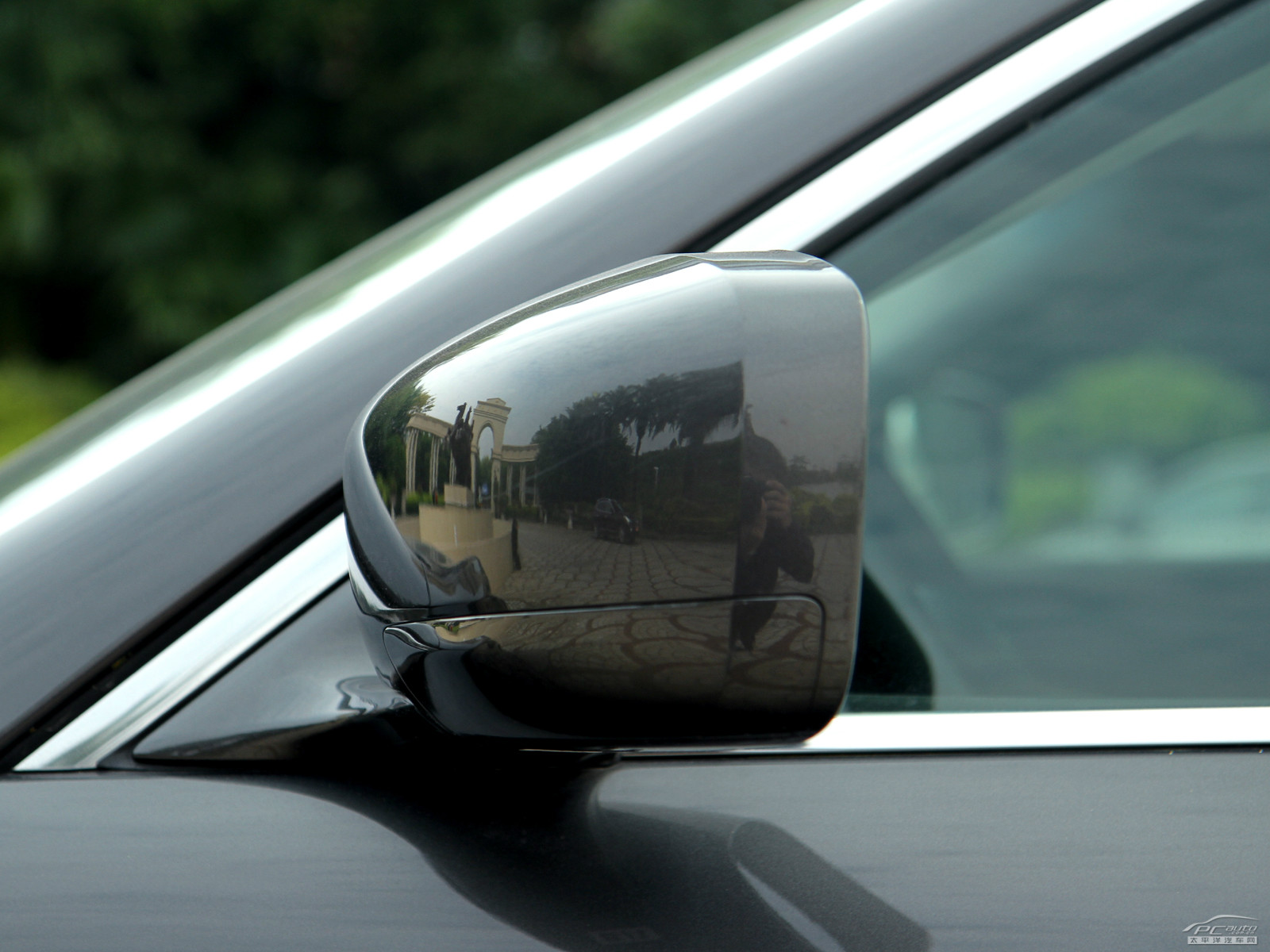 英菲尼迪M外觀高清大圖