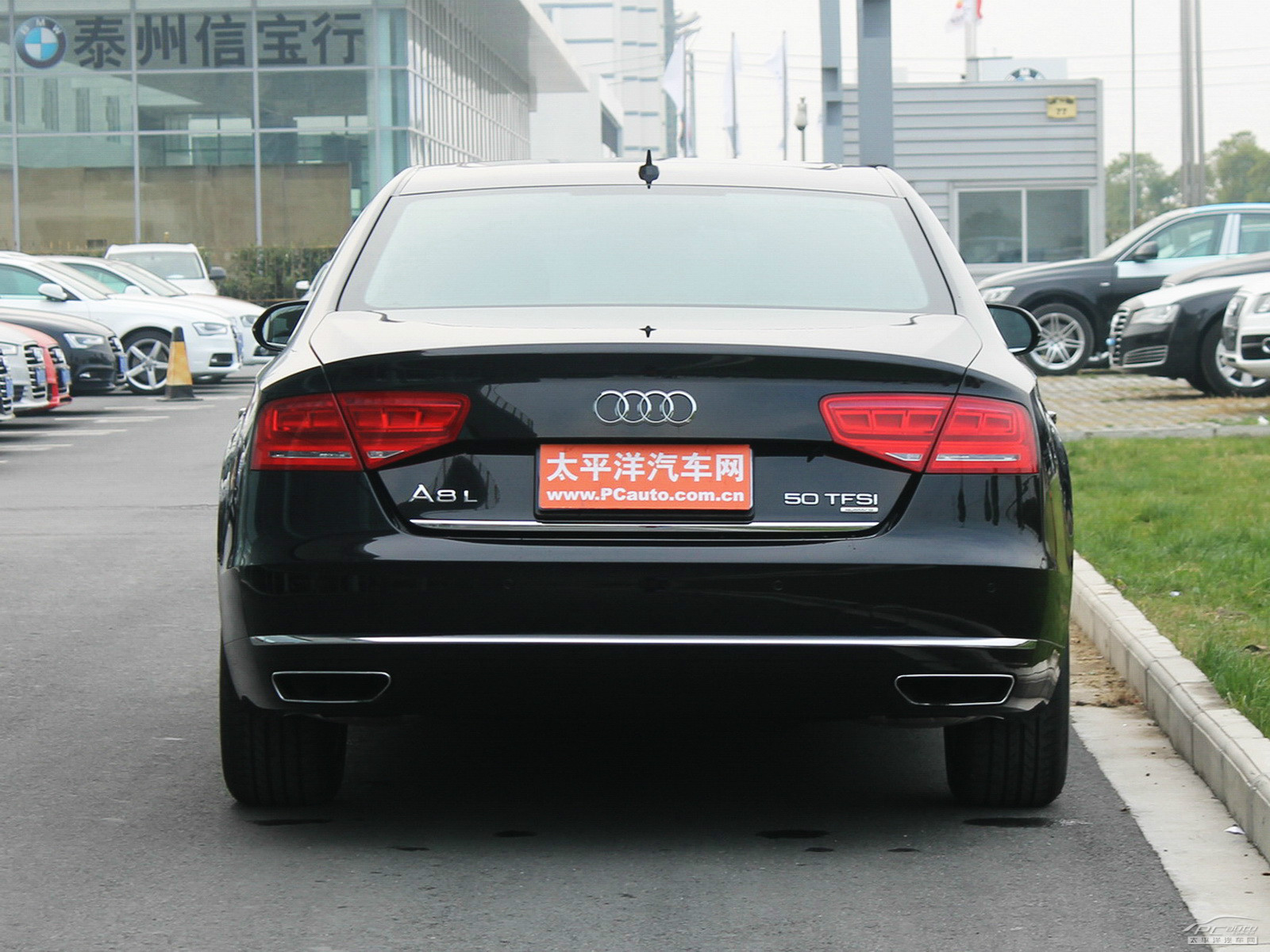 奧迪A8L外觀高清大圖