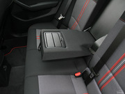 2013款 sDrive18i 運(yùn)動設(shè)計(jì)套裝 2013款 sDrive18i 運(yùn)動設(shè)計(jì)套裝