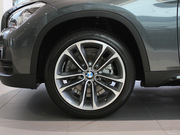 2013款 sDrive18i 運(yùn)動(dòng)設(shè)計(jì)套裝 2013款 sDrive18i 運(yùn)動(dòng)設(shè)計(jì)套裝