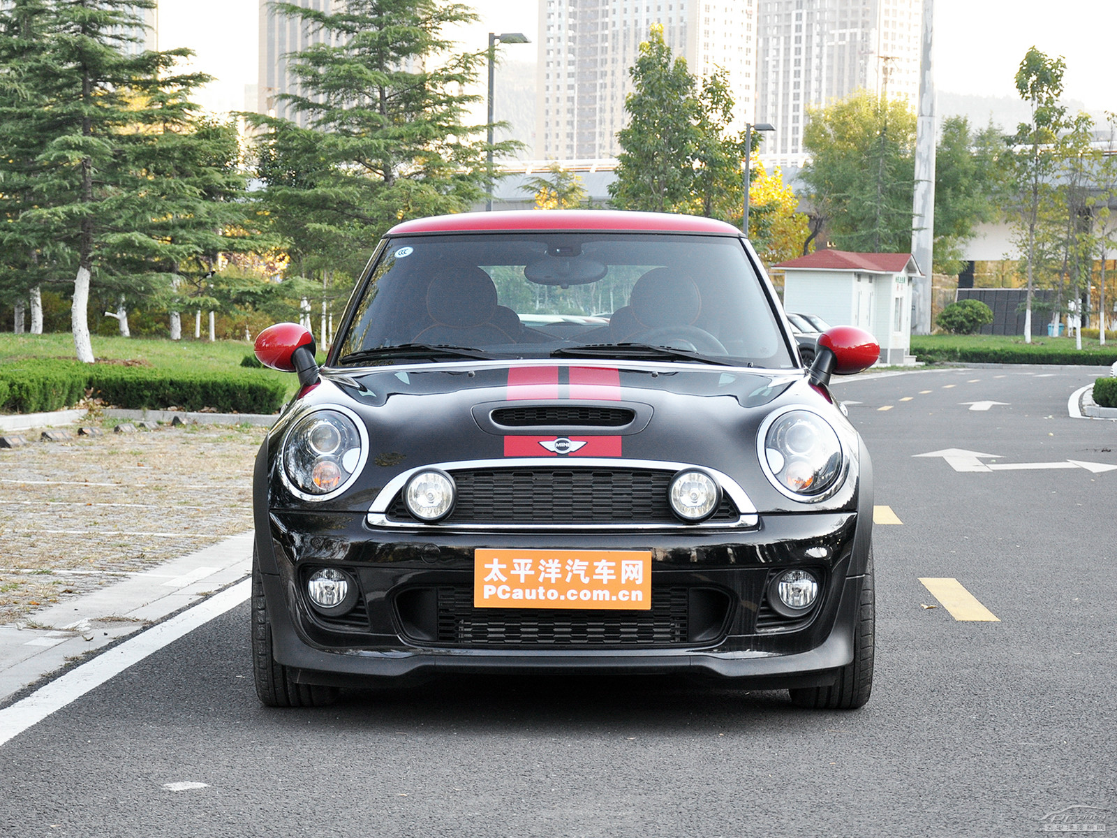 MINI CLUBMAN外觀高清大圖