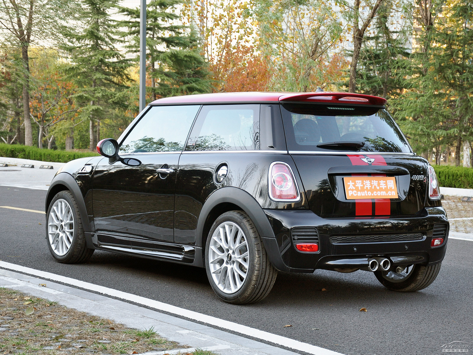 MINI CLUBMAN外觀高清大圖