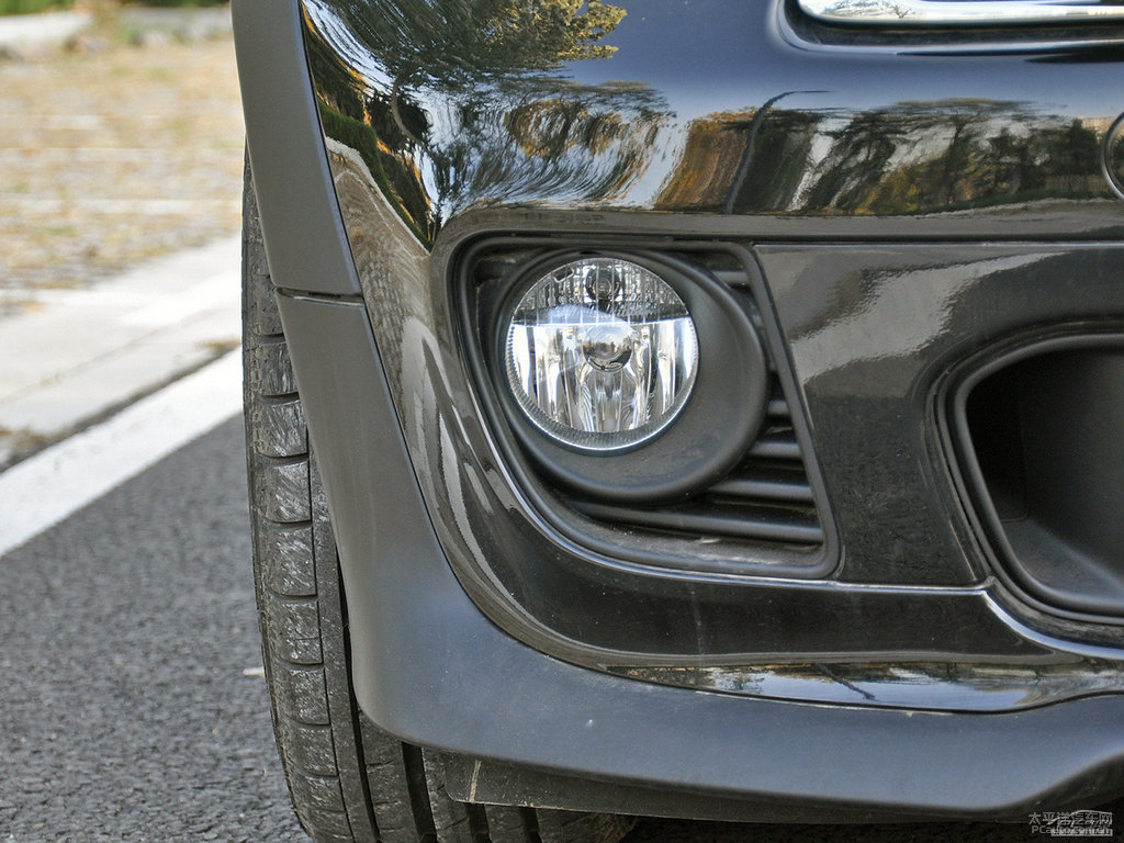 ҹMINI CLUBMAN܇^^DƬ