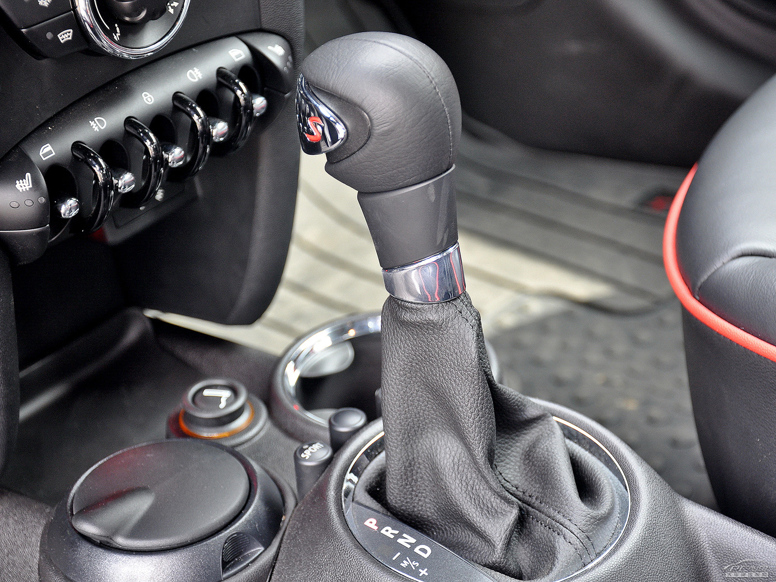 MINI CLUBMAN內(nèi)飾高清大圖