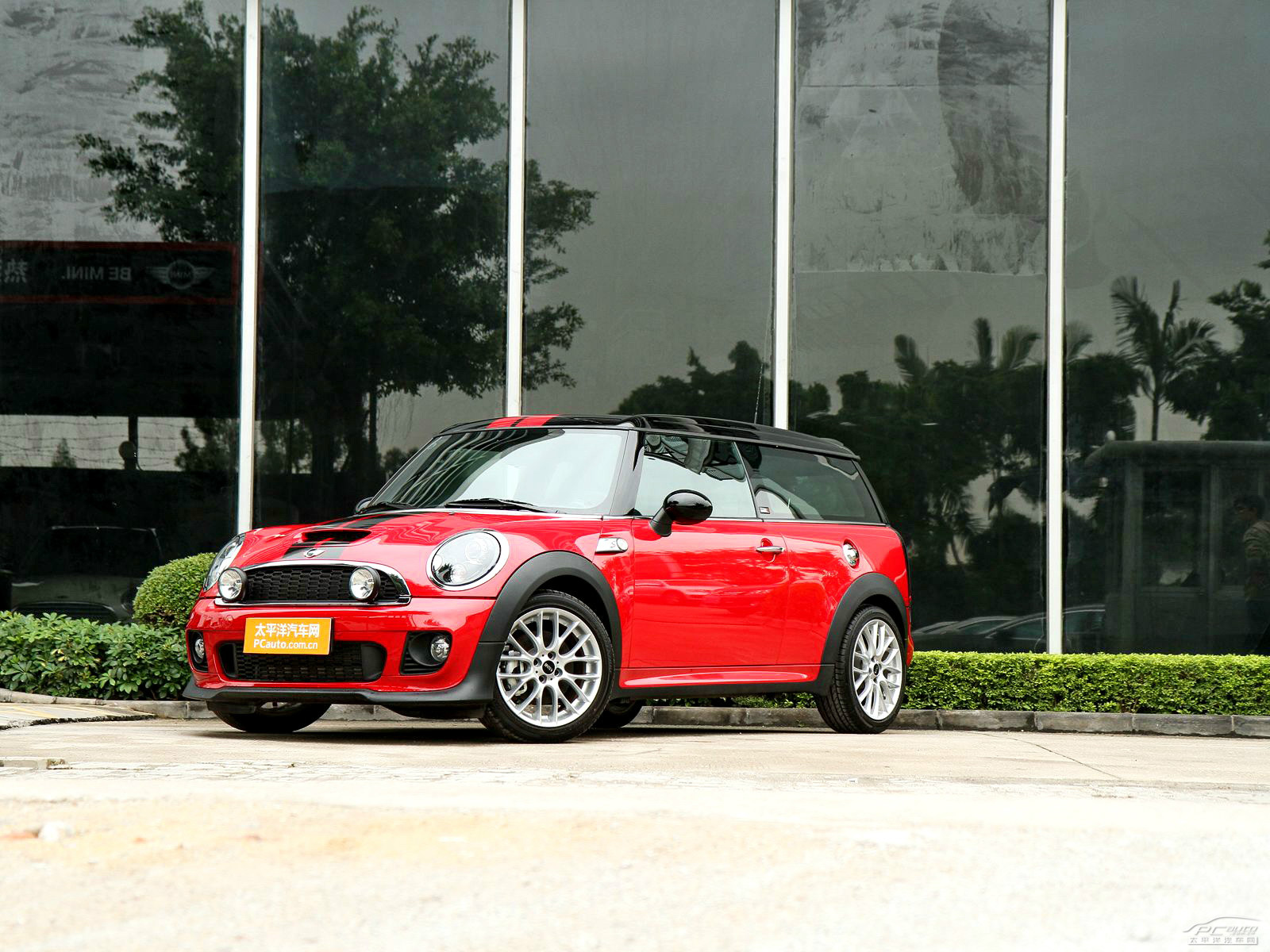 MINI CLUBMAN外觀高清大圖
