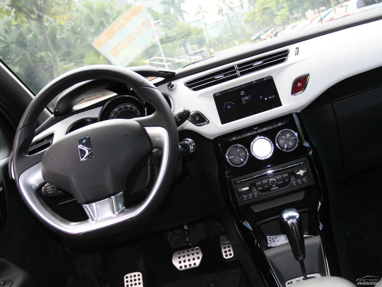 DS 3內(nèi)飾高清大圖
