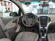 2013款 GT 1.6L 自動時(shí)尚版 2013款 GT 1.6L 自動時(shí)尚版