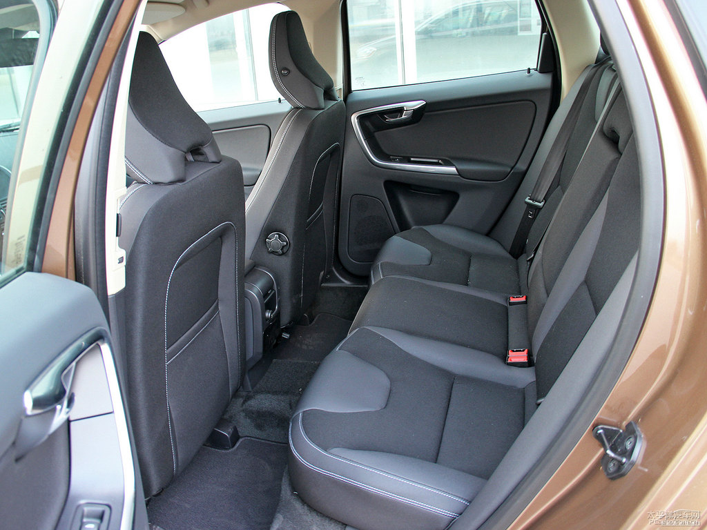 ~ɫ֠XC60(M(jn))gDƬ