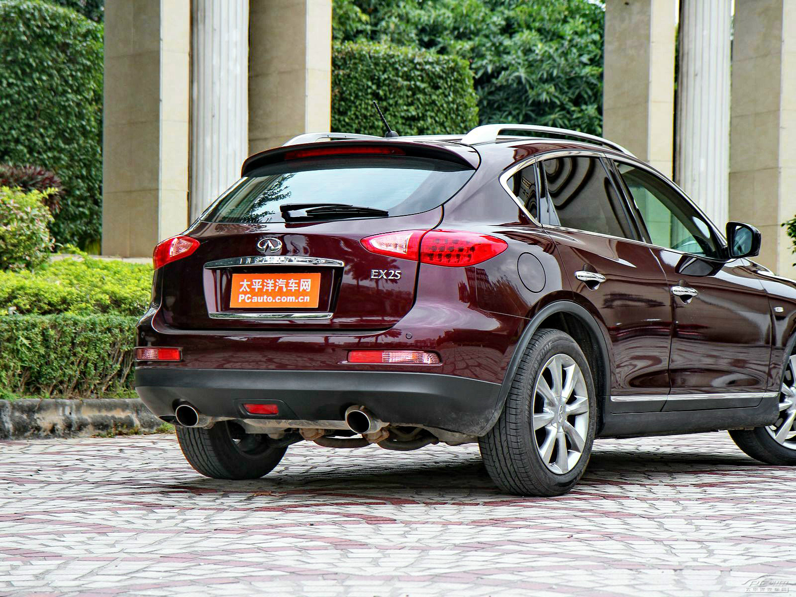 英菲尼迪EX外觀高清大圖