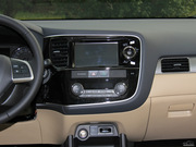 2013款 2.4L 四驅豪華導航版7座