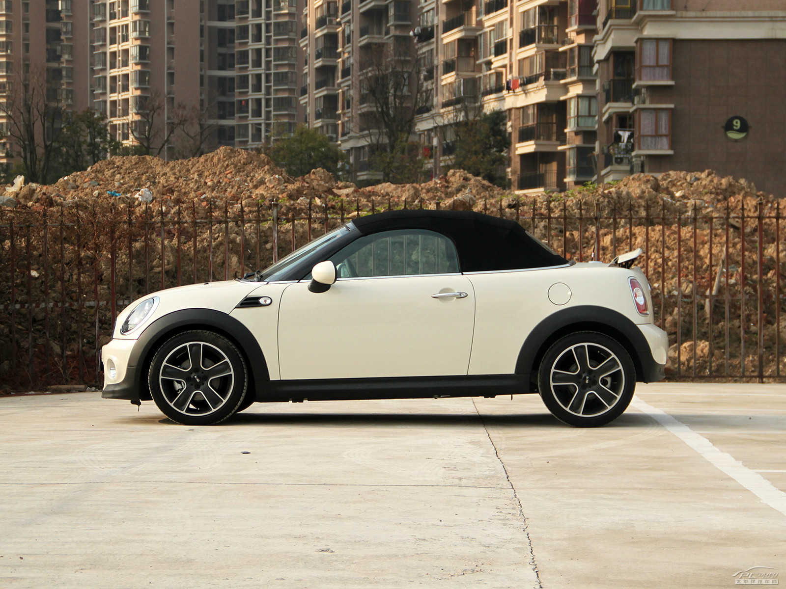 MINI ROADSTER外觀高清大圖