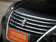 2012款 2.5L Royal Saloon 尊貴版 2012款 2.5L Royal Saloon 尊貴版