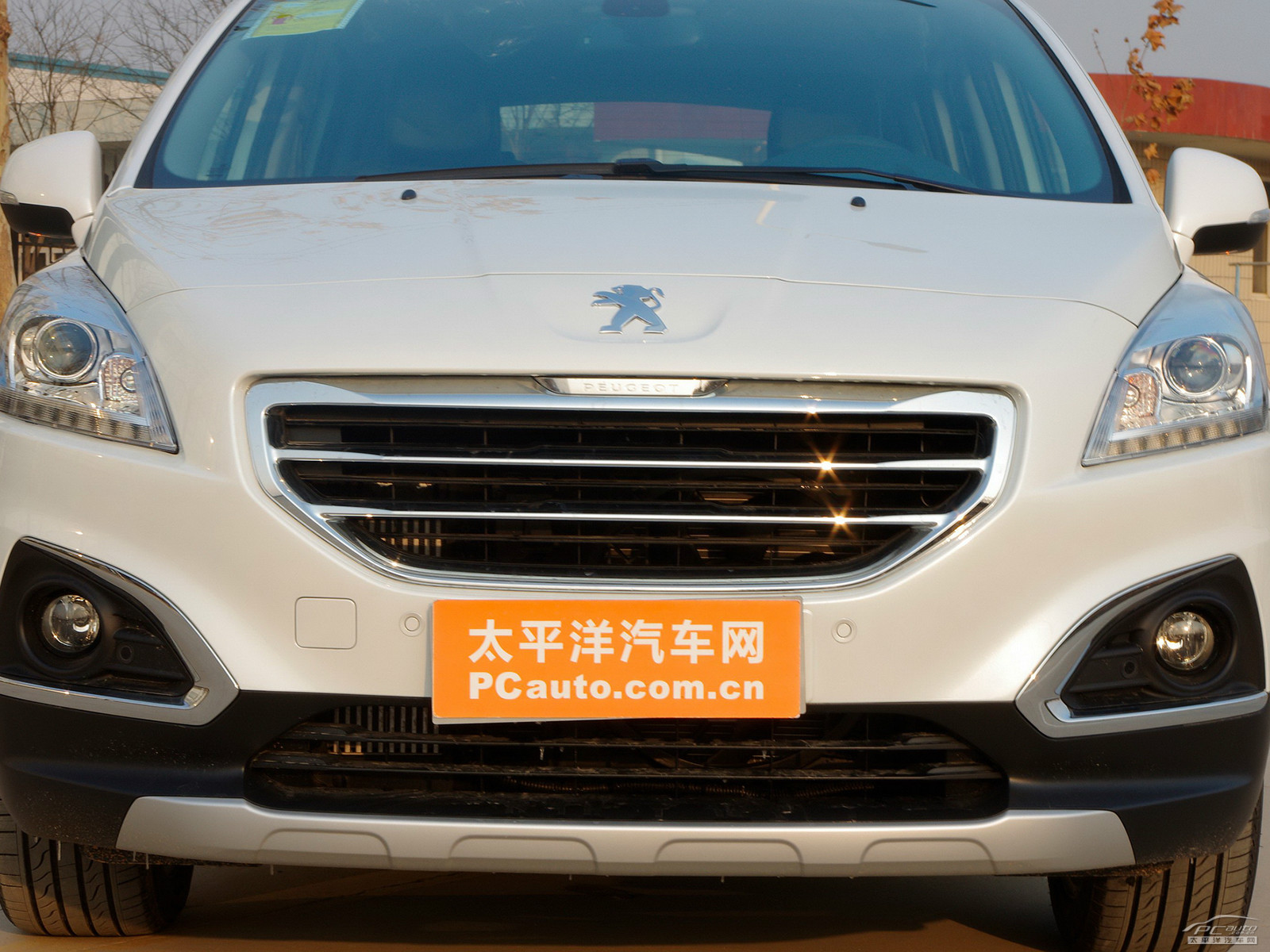 標致3008外觀高清大圖