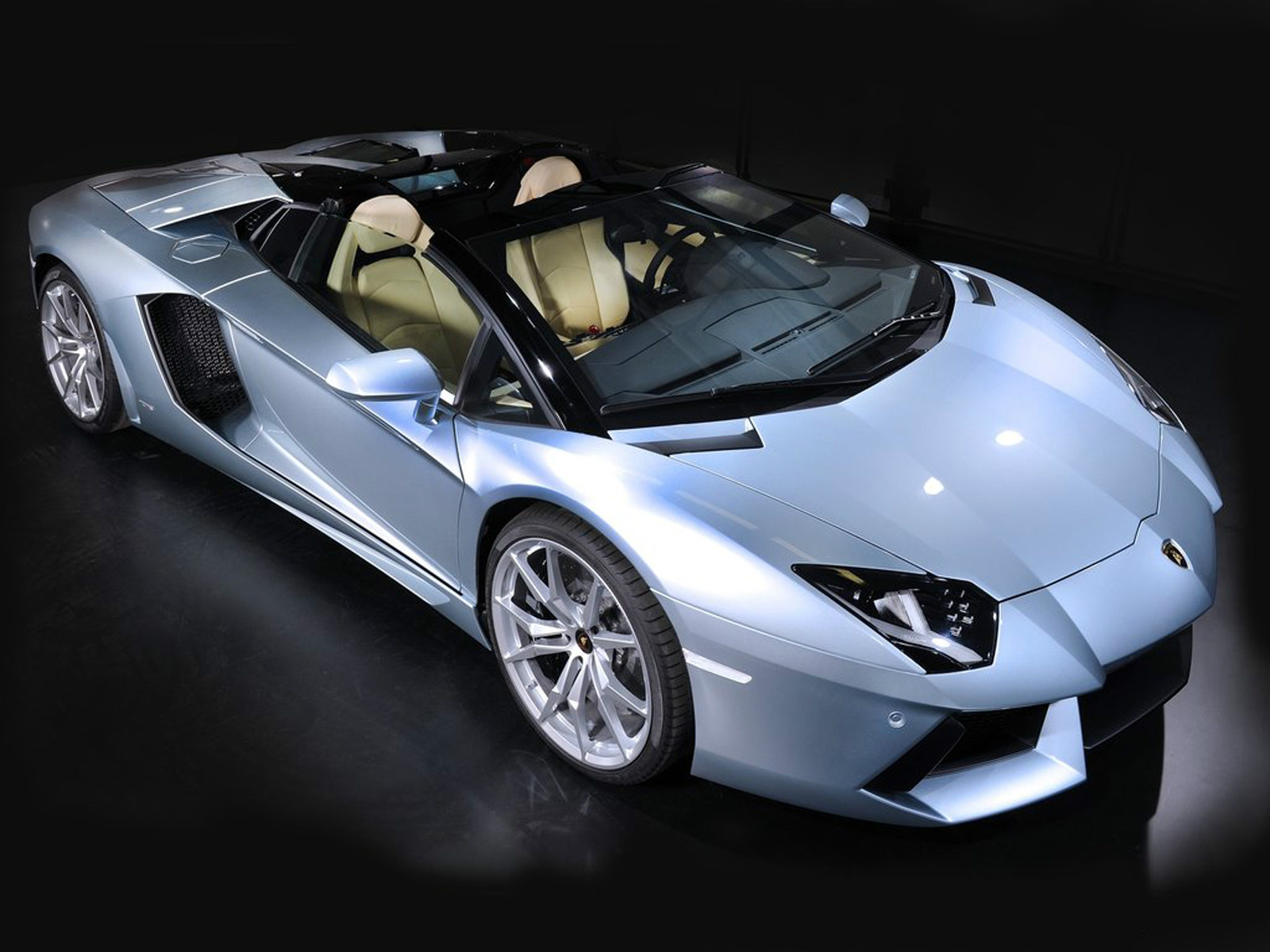 Aventador外觀高清大圖