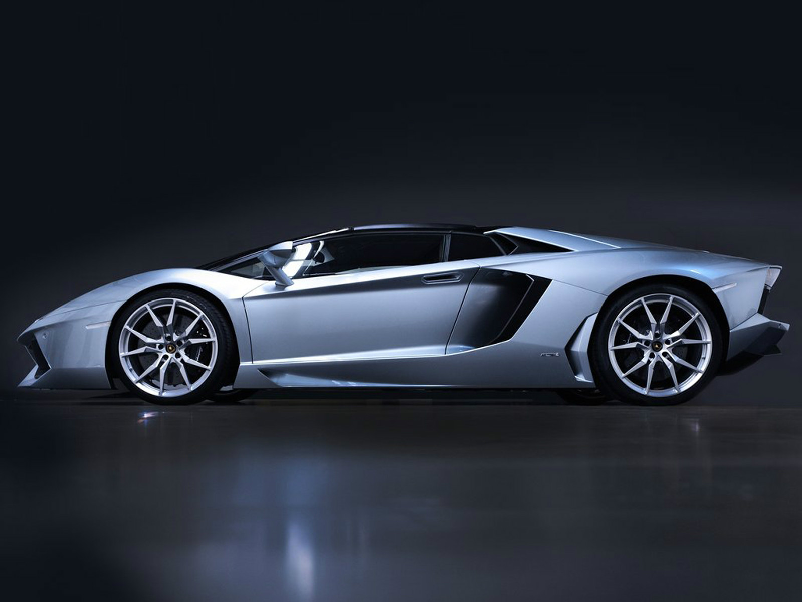 Aventador外觀高清大圖