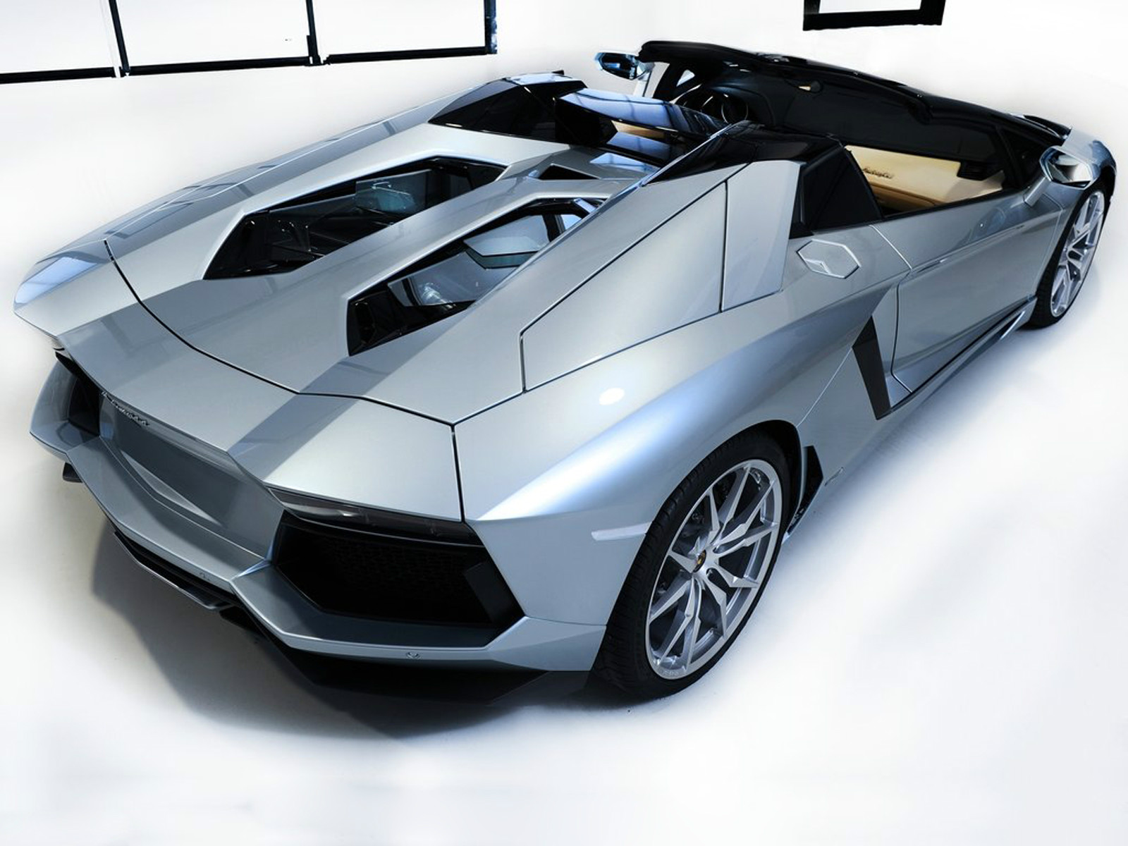 Aventador外觀高清大圖