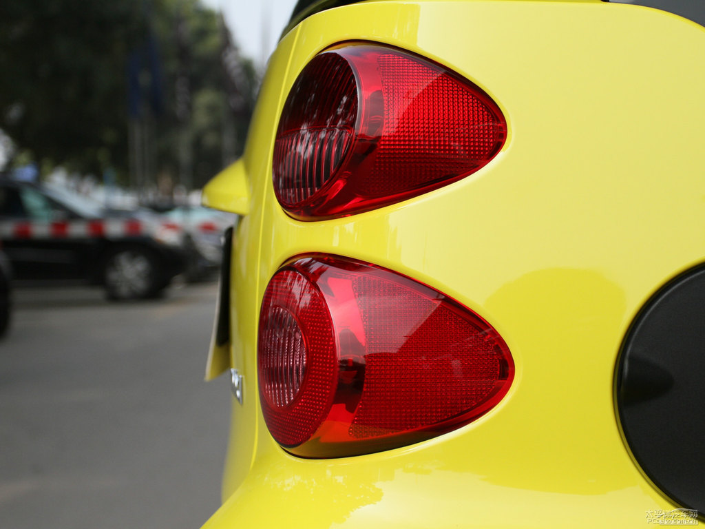 Sɫsmart fortwo^DƬ