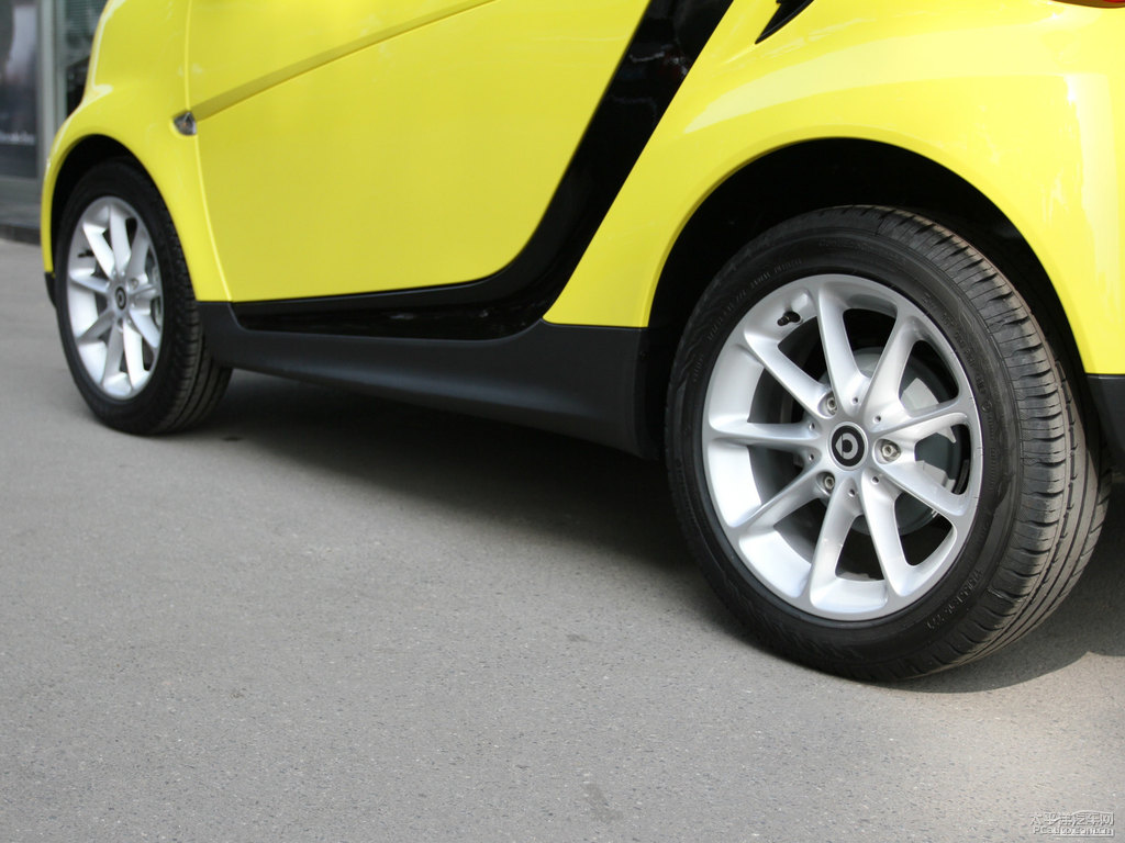 Sɫsmart fortwo^DƬ