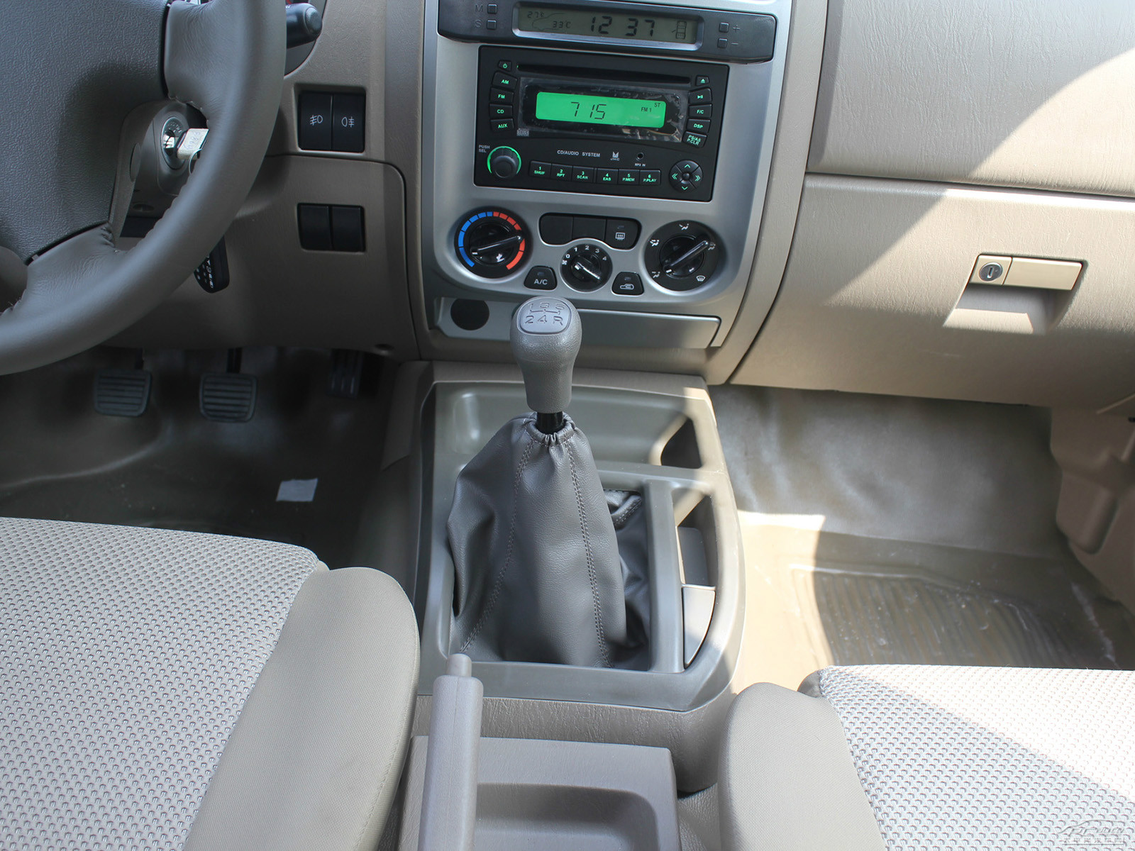 寶威內(nèi)飾高清大圖