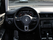 2013款 1.6L 自動 豪華型 2013款 1.6L 自動 豪華型