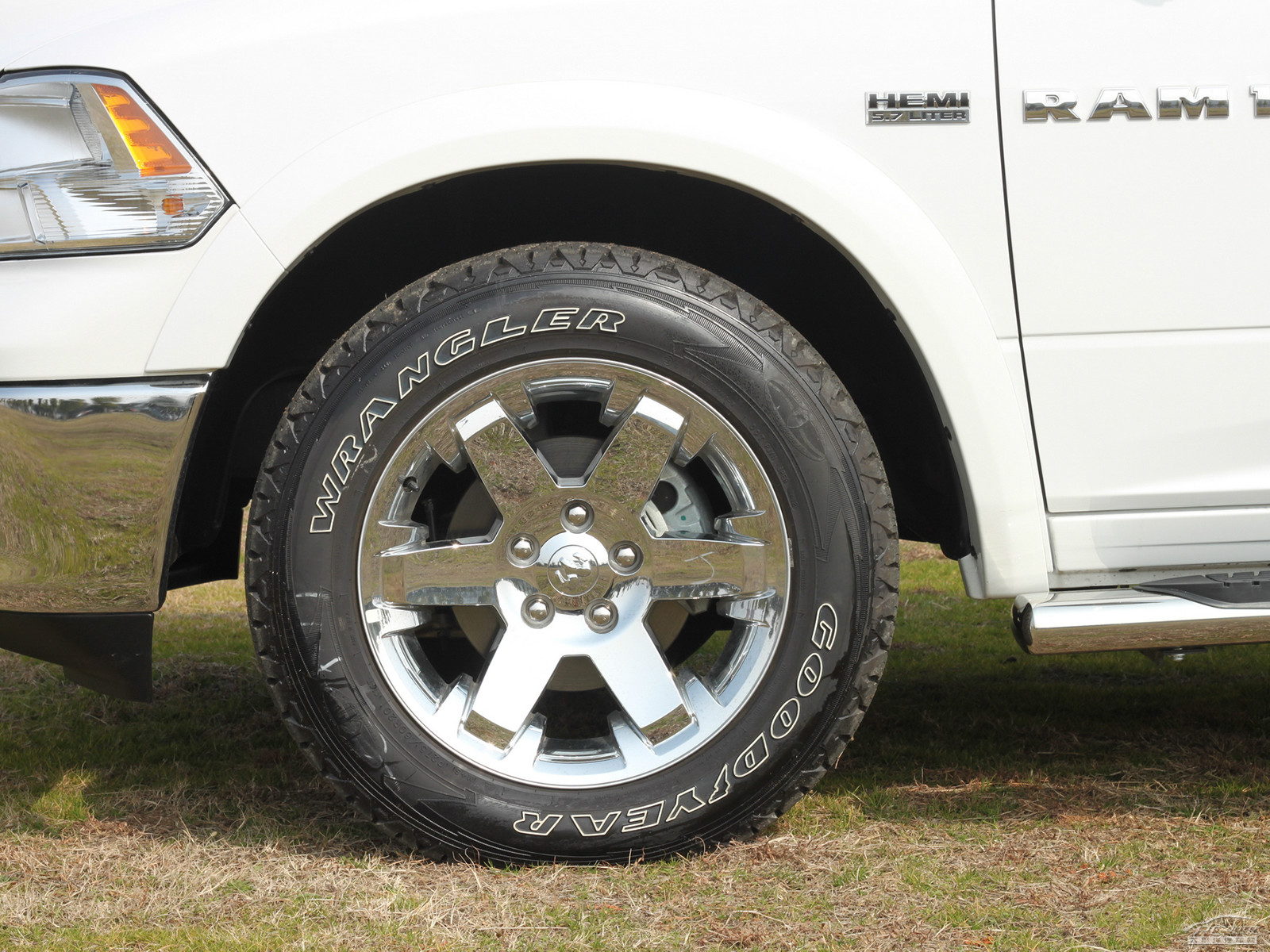 道奇RAM Trucks細節(jié)高清大圖