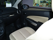 2012款 三廂炫動 1.3L 手動標(biāo)準(zhǔn)版 2012款 三廂炫動 1.3L 手動標(biāo)準(zhǔn)版