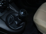 2012款 三廂炫動 1.3L 手動標(biāo)準(zhǔn)版 2012款 三廂炫動 1.3L 手動標(biāo)準(zhǔn)版