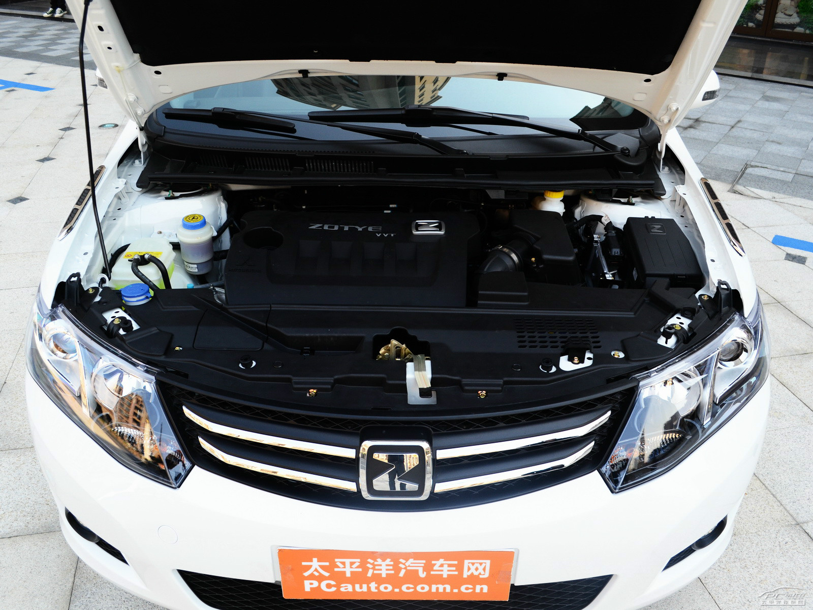 眾泰Z300細(xì)節(jié)高清大圖