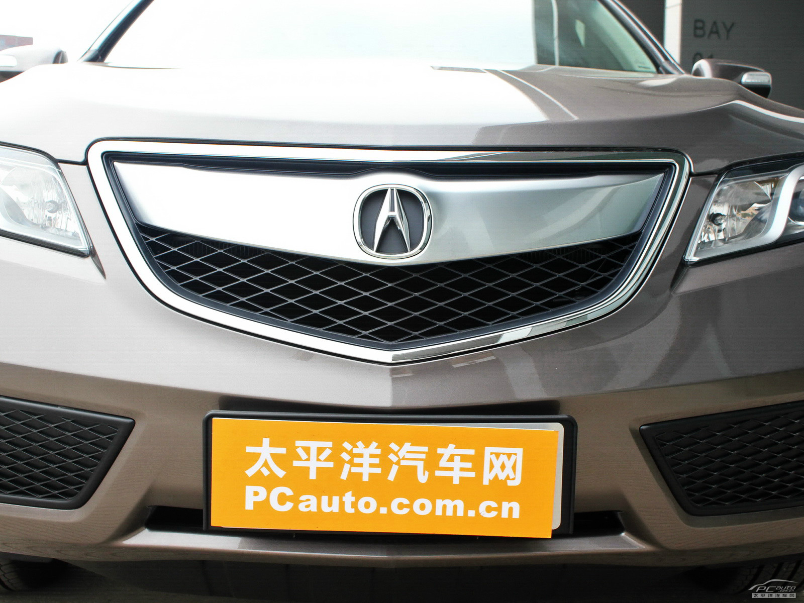 謳歌RDX(進口)外觀高清大圖